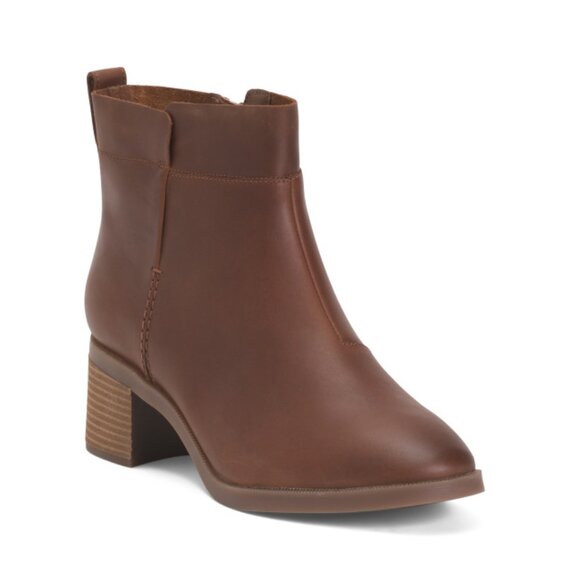 CLARKS Tan Wide Leather Lileigh Charm Comfort Booties - Picture 1 of 2